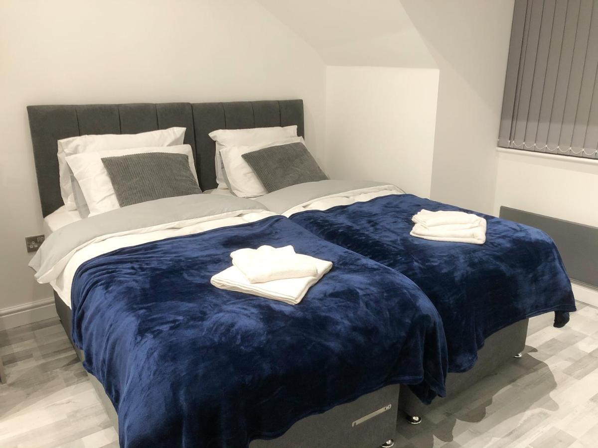 10Min To City - Free Parking - Private Studio - Contractor Friendly Manchester Dış mekan fotoğraf