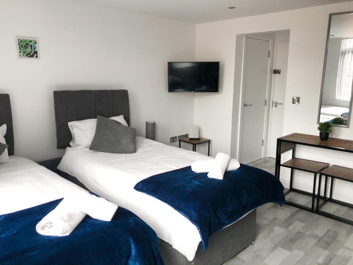 10Min To City - Free Parking - Private Studio - Contractor Friendly Manchester Dış mekan fotoğraf